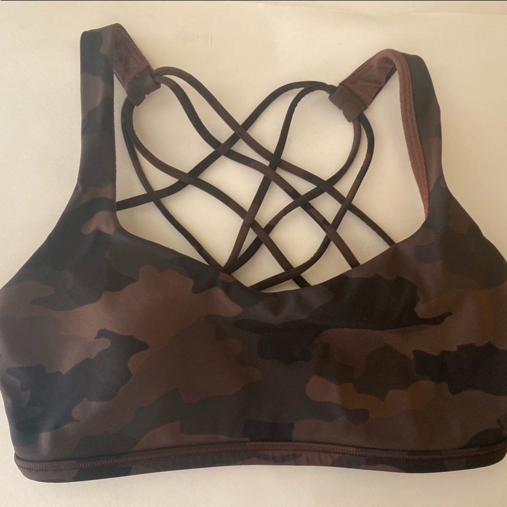 Lululemon Athletica, Free to Be Bra, Red/Camo, Size 4